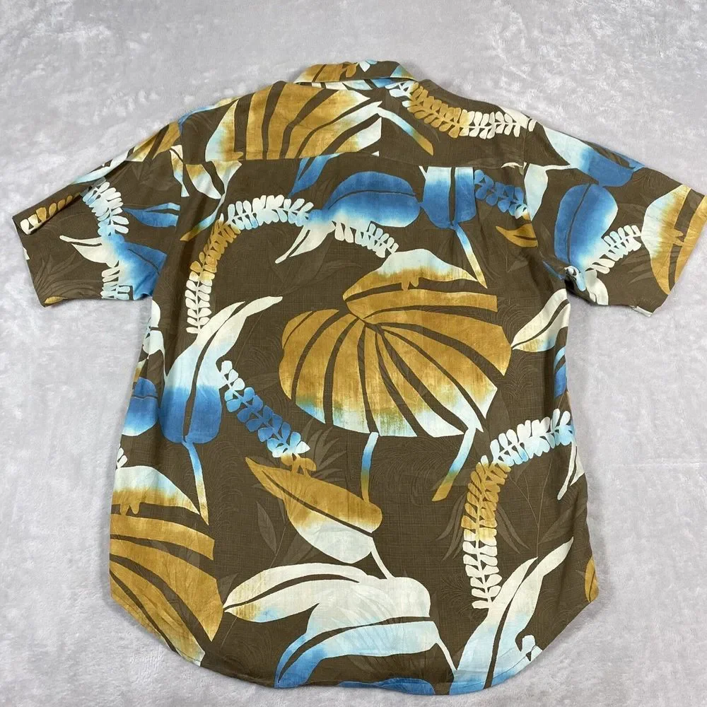Tommy Bahama Short Sleeve Button Up Men's Medium Floral Print Silk Hawaiian Camp